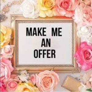 🎀Closet clear out! 🎀